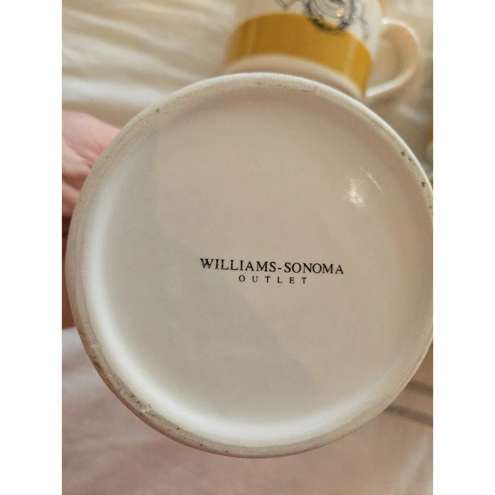 4 Williams Sonoma Mugs Dijon Stripe Gold White Coffee Shop Black Labels